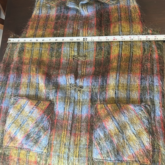 Vintage Andrew Stewart Mohair/Wool Multicolour Sleeveless Vest Woven in Scotland - Picture 15 of 16